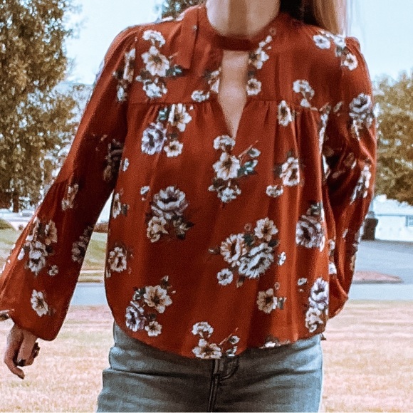 LIKE NEW 21 Contemporary Tie Back Floral Blouse - Picture 1 of 8